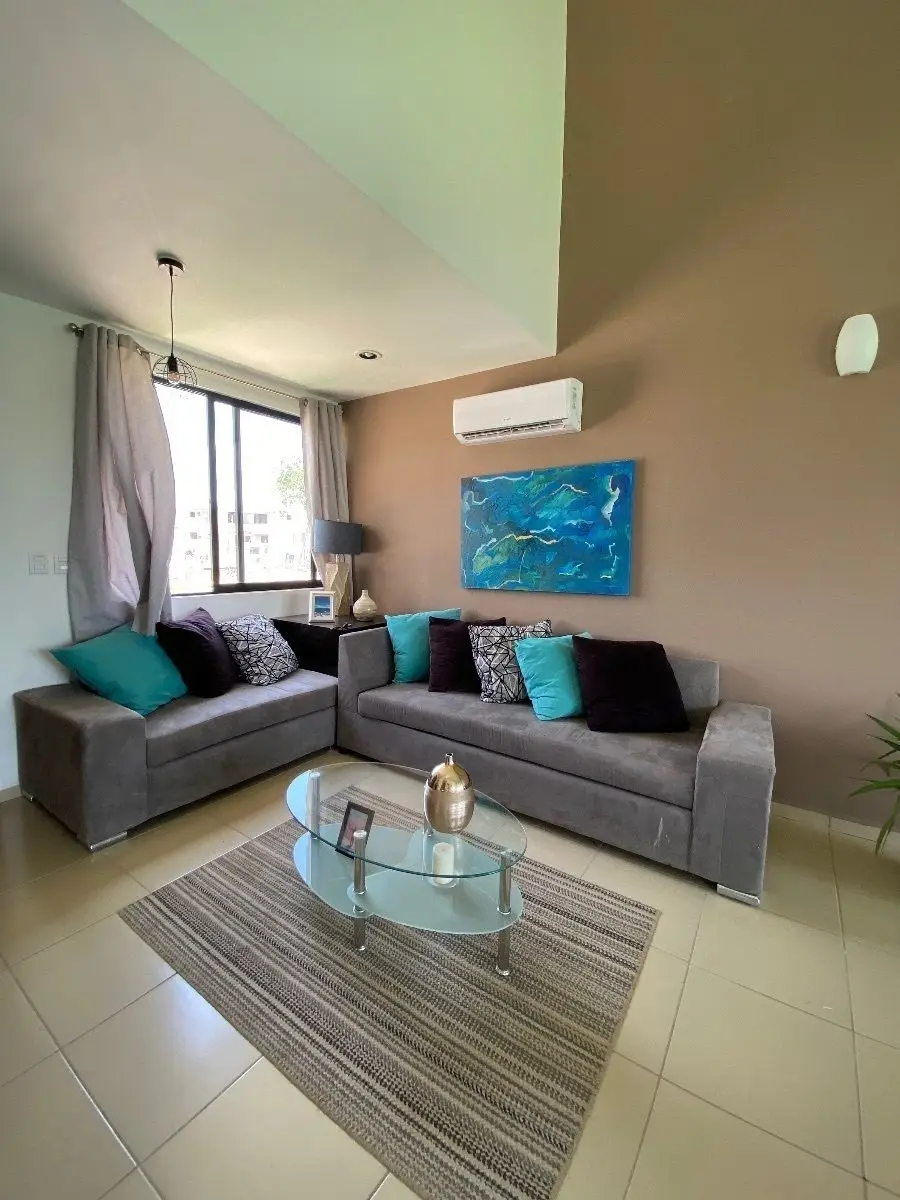 En Venta Casa de Dos Pisos en Privada en Conkal Yuc. — foto 6
