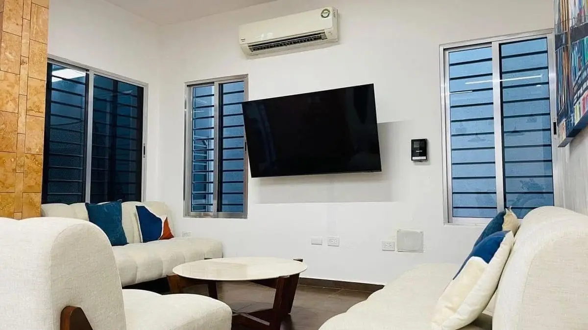 Casa en Renta de 5 Recámaras | la Florida | — foto 2