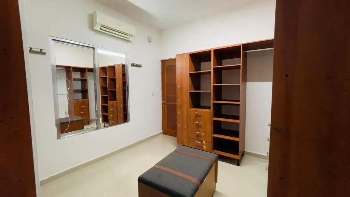 Casa en Renta de 5 Recámaras | la Florida | — foto 4