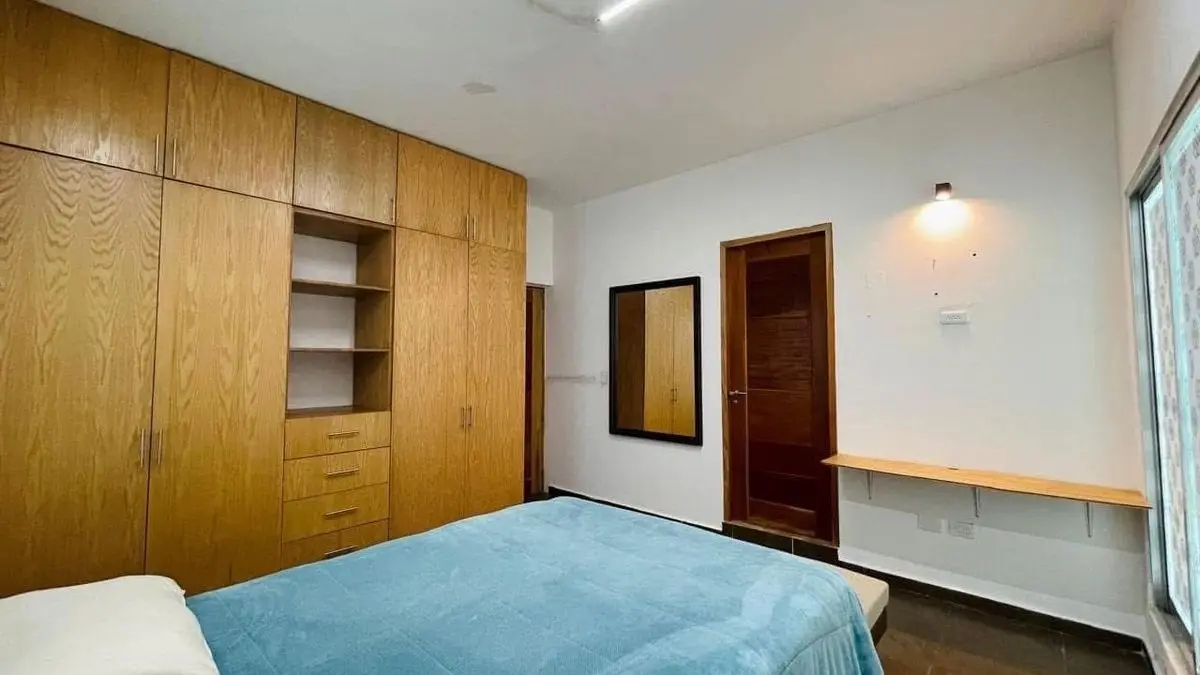 Casa en Renta de 5 Recámaras | la Florida | — foto 5