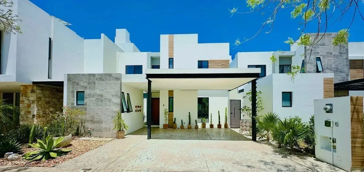 En Venta Única Casa en Privada Soluna, Temozón Norte — foto 2