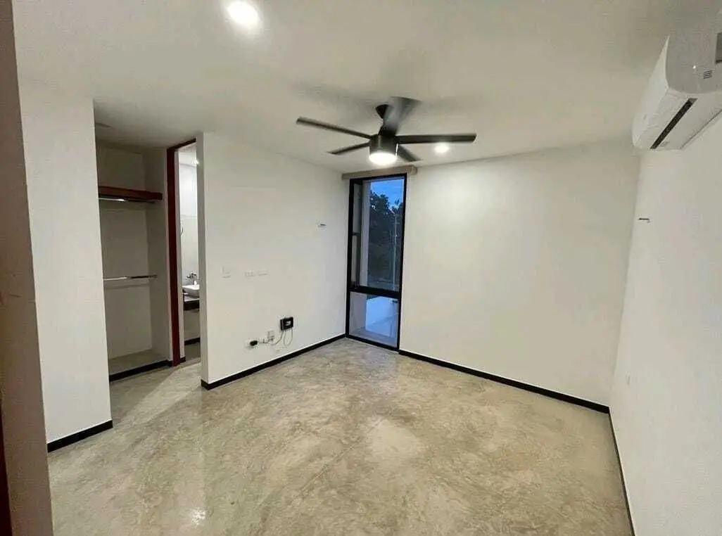 Townhouse en Renta de 3 Pisos con Dos Habitaciones | Montes de Ame | — foto 5