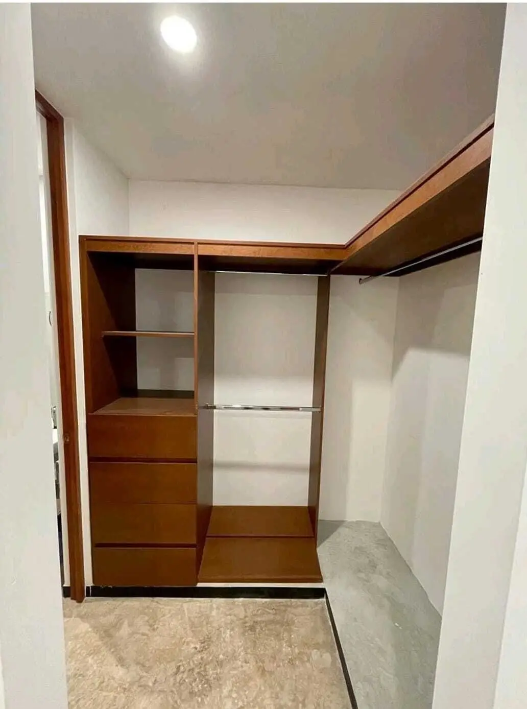 Townhouse en Renta de 3 Pisos con Dos Habitaciones | Montes de Ame | — foto 6