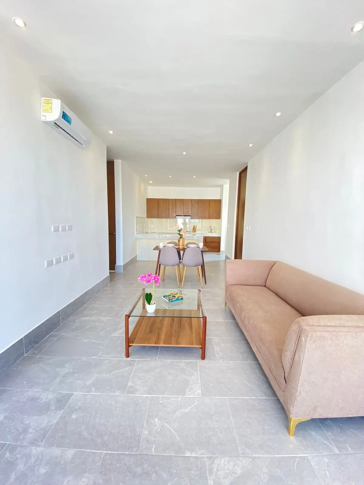Penthouse en Renta Semiamueblado con Jacuzzi en Temozón Norte — foto 4