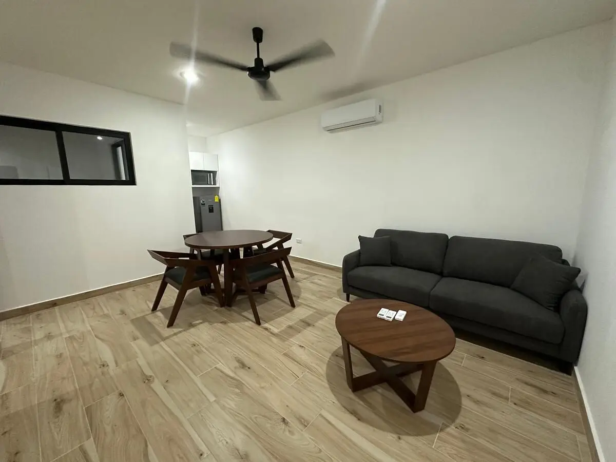 Departamento en Renta de una Recámara + Estudio | Real Montejo | — foto 3