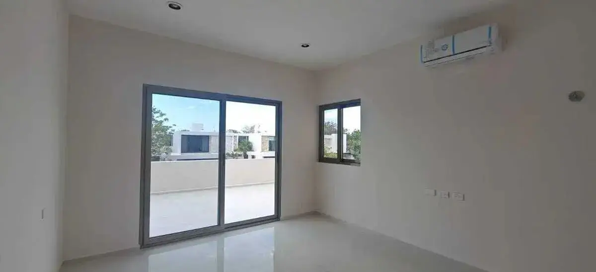 En Venta Casa de 4 Recamaras y Alberca en Cholul — foto 5
