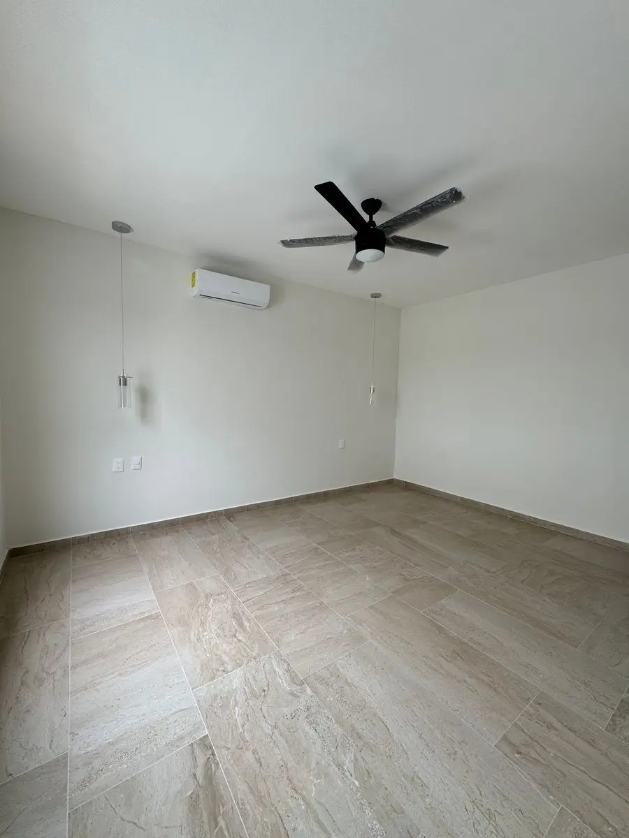 En Venta Casa con Piscina en Privada Xcanatún — foto 6