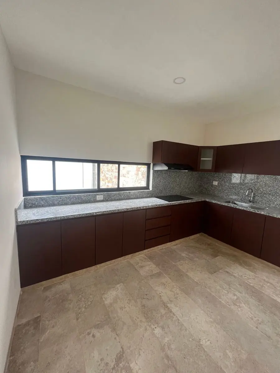 Casa de 4 Recamaras en Venta | Varena, Paseo Norte Detrás de la Isla — foto 5
