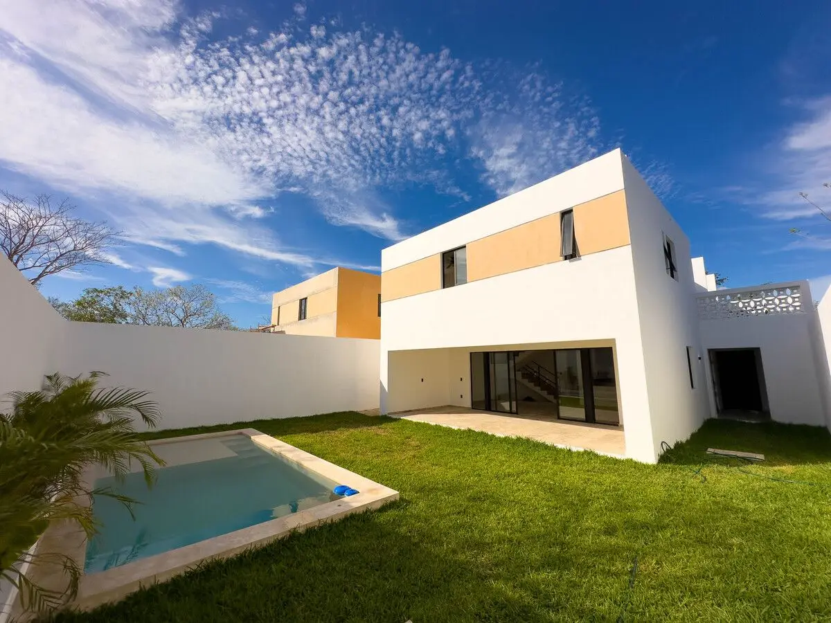 Casa Equipada en Venta para Entrega Inmediata | Fracc. Amaranta Conkal | — foto 2