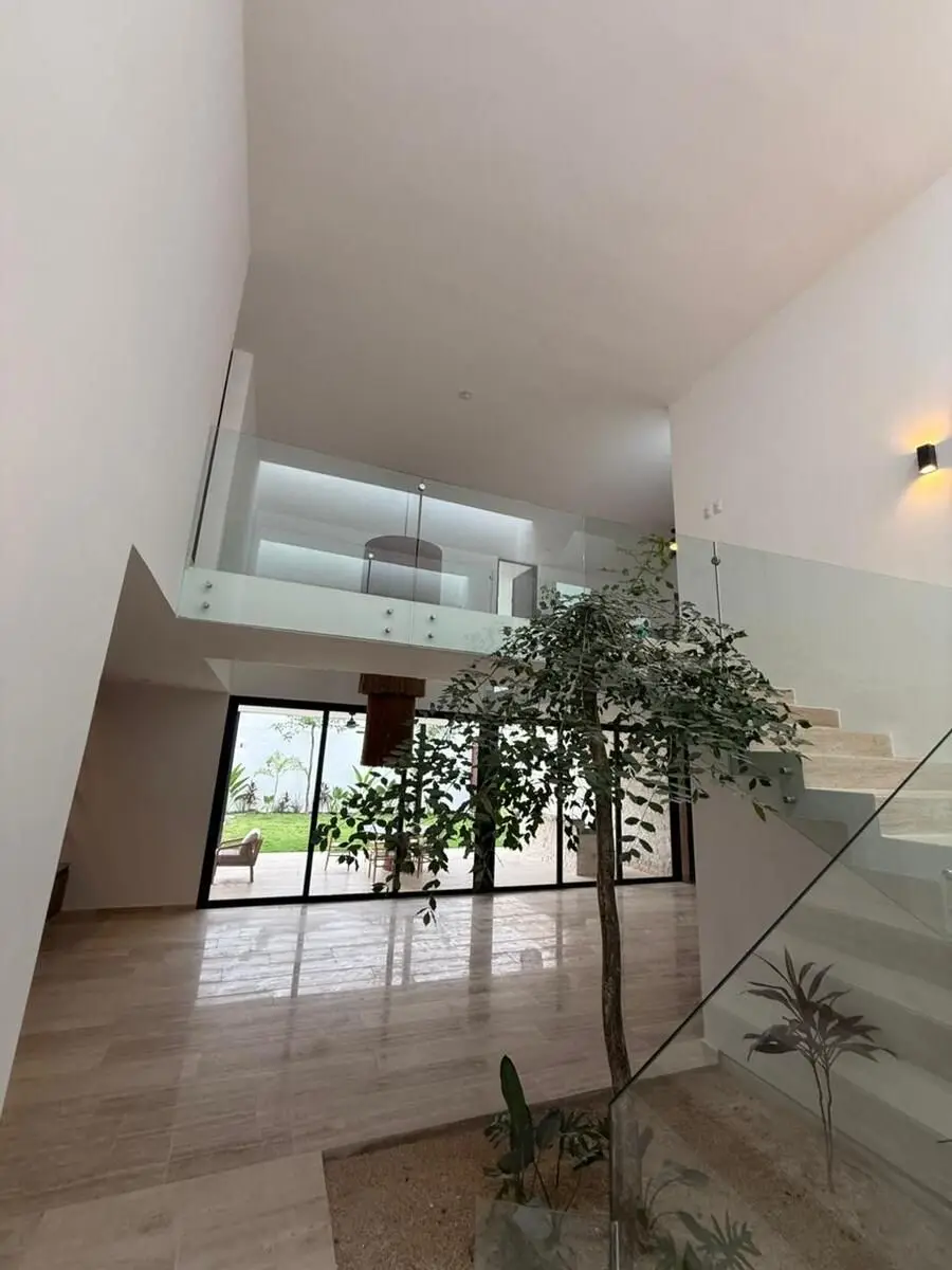 Casa Residencial a la Venta de Dos Plantas en el Origen, Xcanatun — foto 3