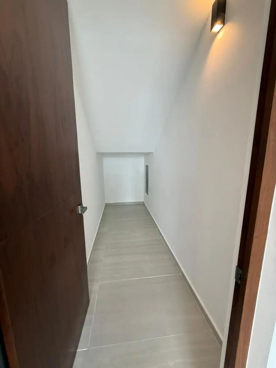 En Venta Casa Residencial con Alberca | el Origen, Xcanatún | — foto 4