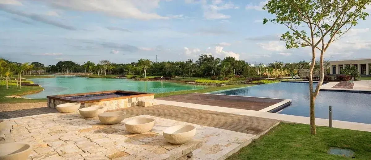 En Venta Casa de Dos Pisos en Altozano a unos Minutos de Progreso — foto 5