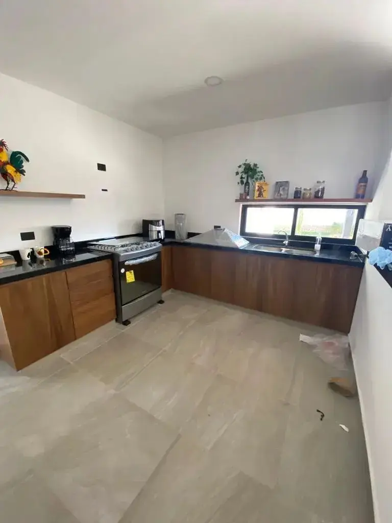 En Venta Casa Residencial de 3 Recámaras, en Priv Arbelia | Conkal — foto 4