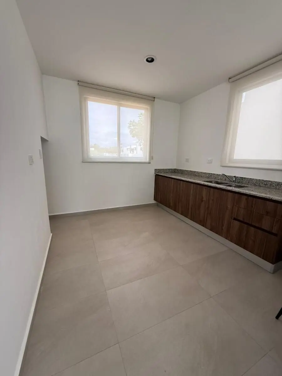 En Venta Casa Ubicada en Caucel, Se Acepta Infonavit y Fovissste — foto 3