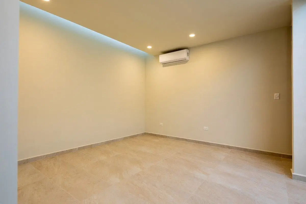 En Venta Townhouse para Entrega Inmediata en Nara, Temozón — foto 6