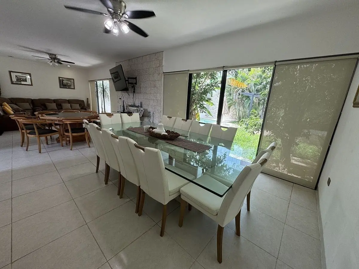 En Venta Casa de 4 Recámaras en Montebello — foto 4