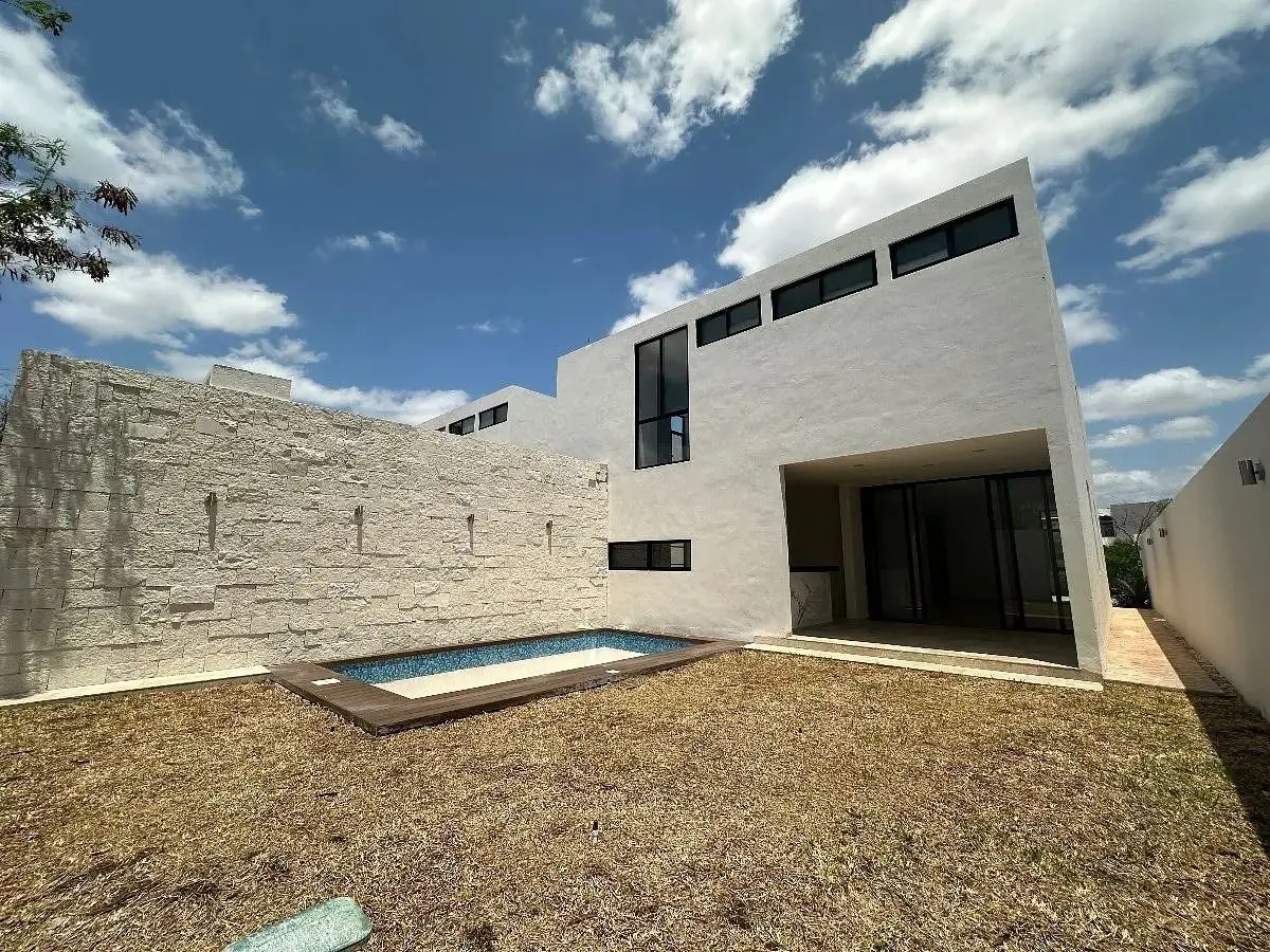 En Venta Casa de 4 Recámaras en Priv. Varena al Norte de Mérida — foto 6