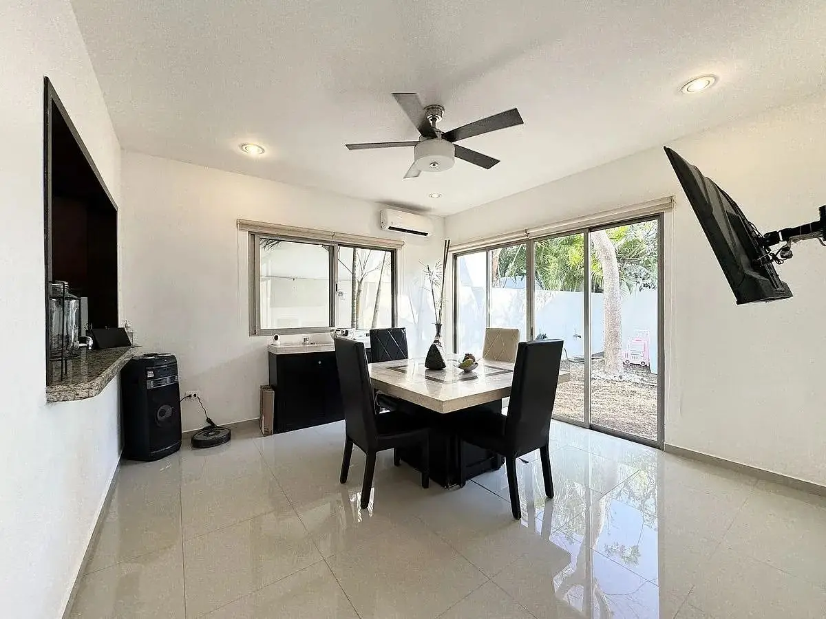 Casa en Venta en Privada Parque Central, Norte de Mérida — foto 4