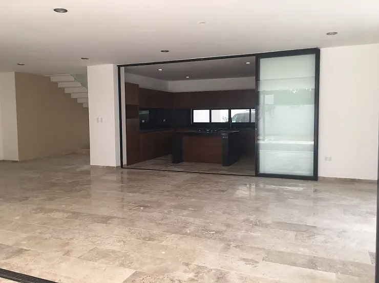 En Venta Casa de 5 Habitaciones en Privada Nortemerida | Komchen | — foto 4