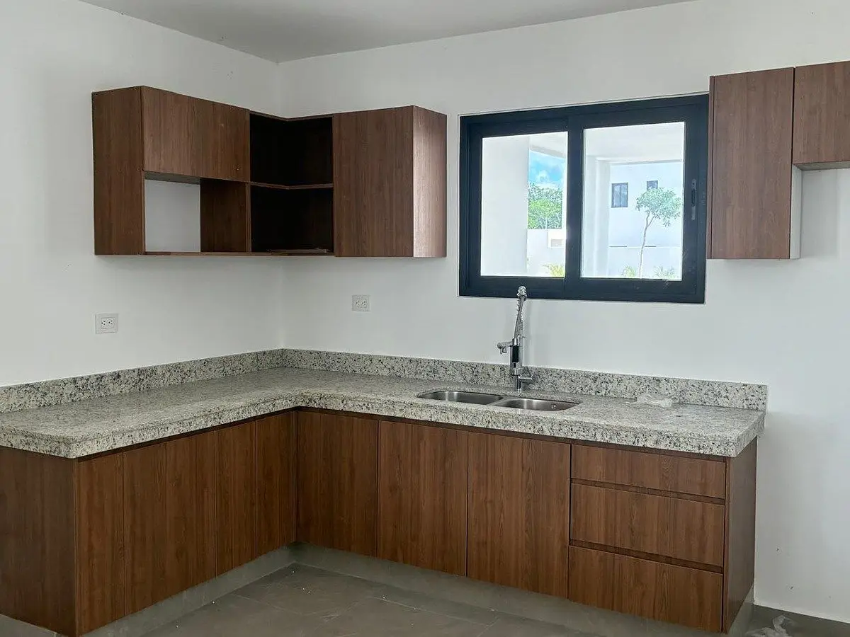 Casa en Venta de Dos Plantas en Priv. Residencial Adara, Temozón Norte — foto 5