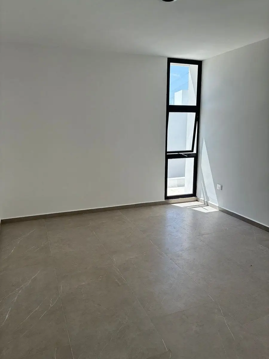Casa en Venta de 3 Recámaras en Priv. Residencial Adara, Temozón Norte — foto 5