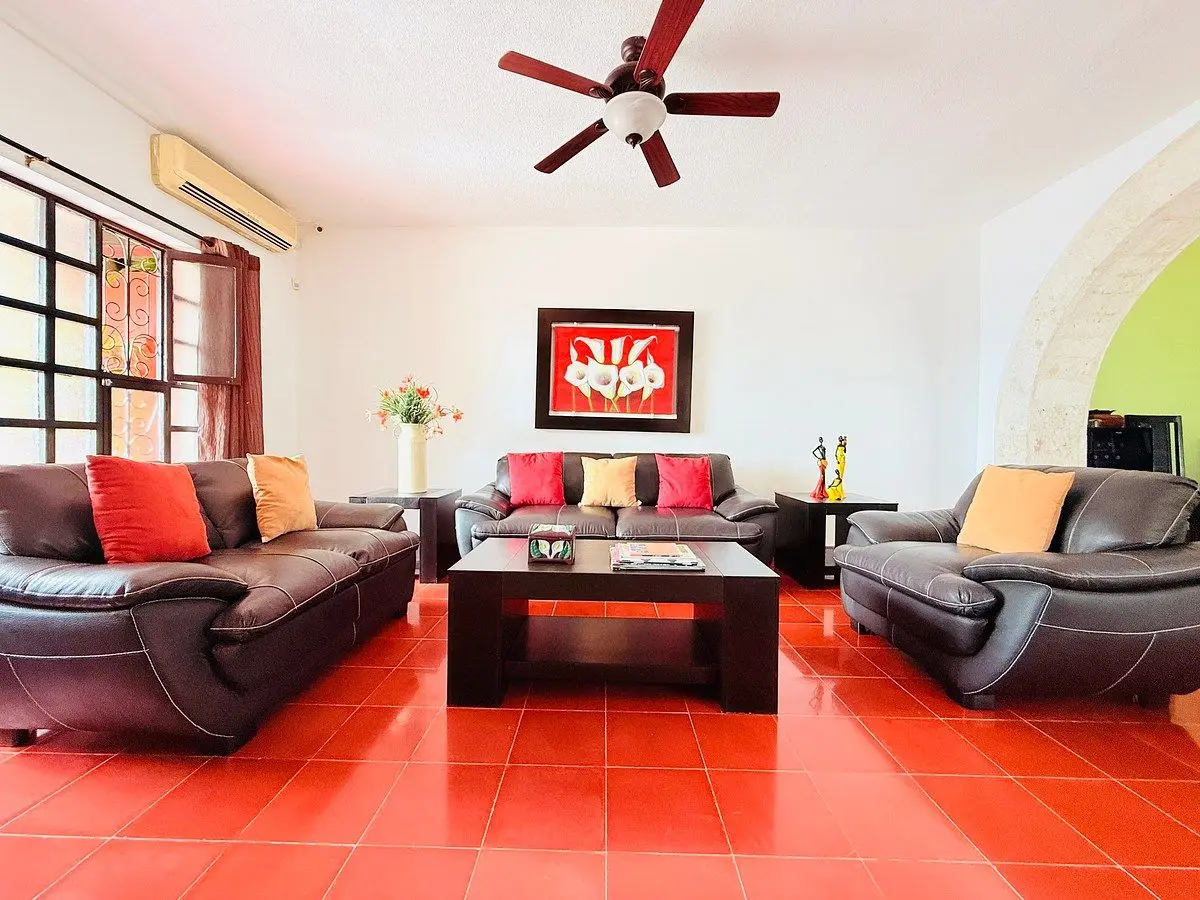 Casa Amplia en Renta Ubicada Jardines de Merida — foto 3