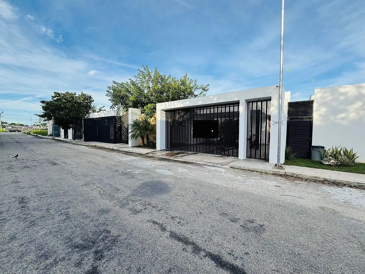 En Renta Casa de Diseño de una Planta en Dzitya Mérida Zona Norte — foto 2