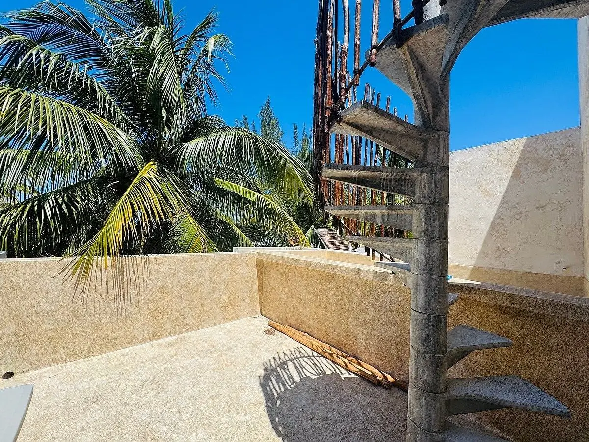 En Venta 2 Casas en Playa Telchac a unos Metros del Mar y con Terreno Excedente