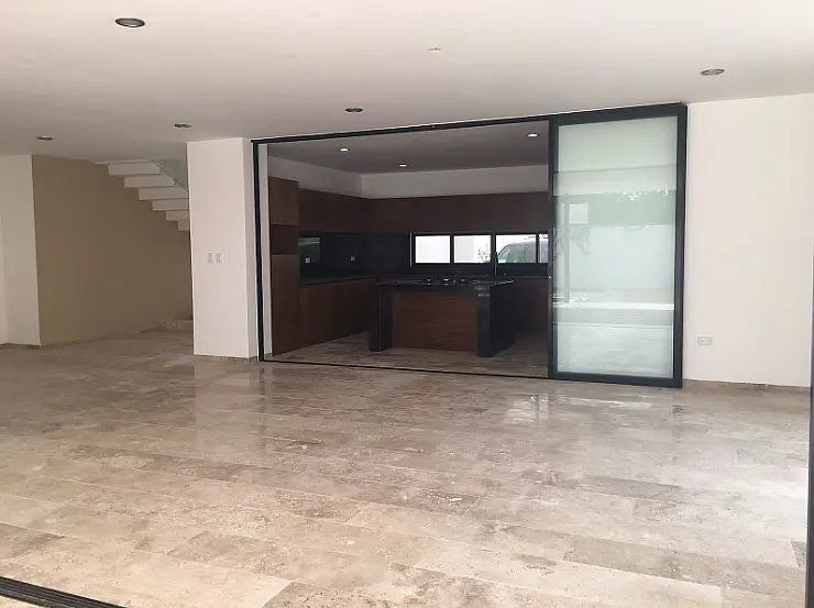 En Venta Casa de 5 Habitaciones en Privada Nortemerida | Komchen | — foto 4