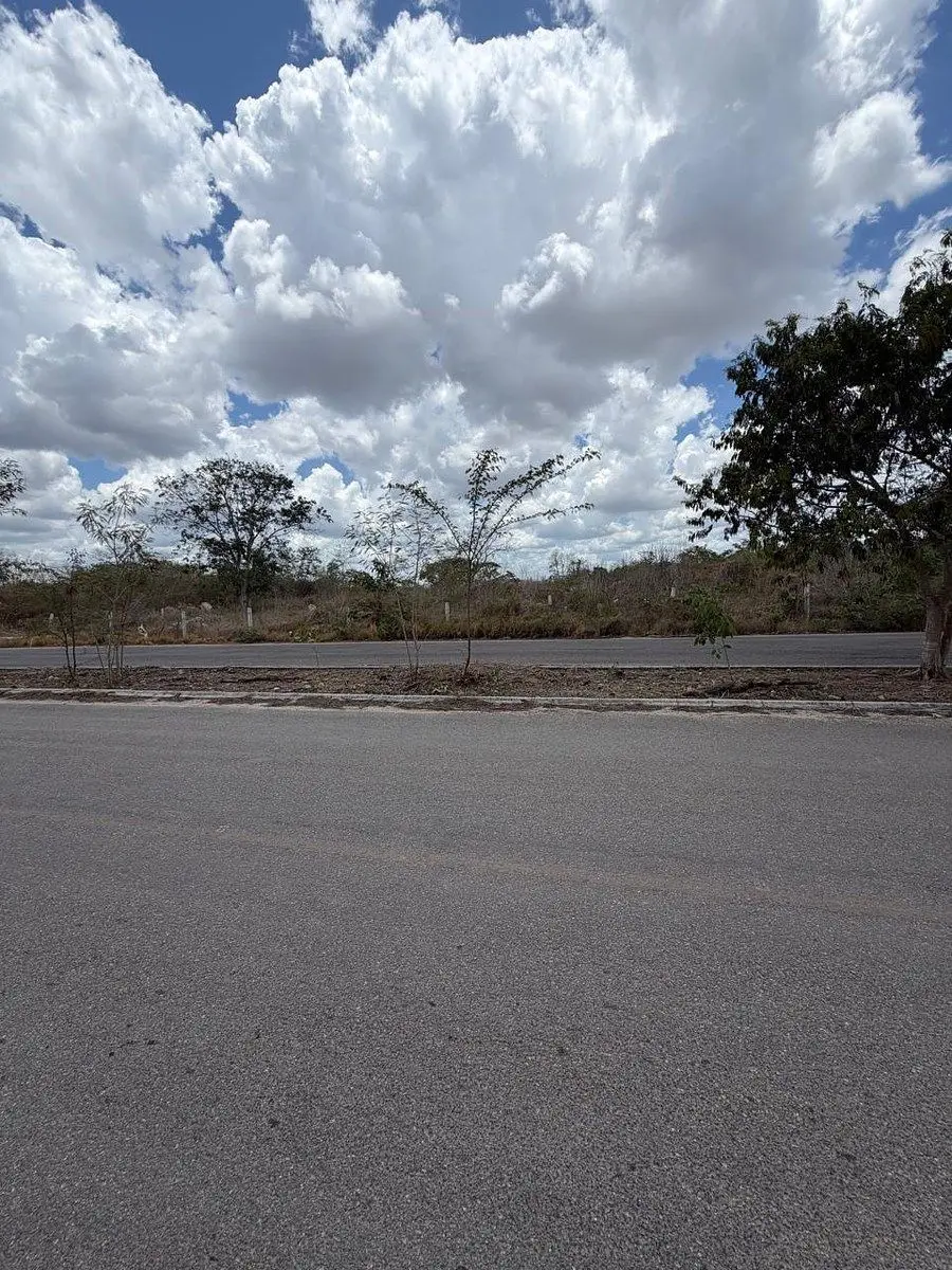 En Venta Terreno en Esquina Sobre Avenida Paseo Norte Detrás de la Isla Mérida — foto 5