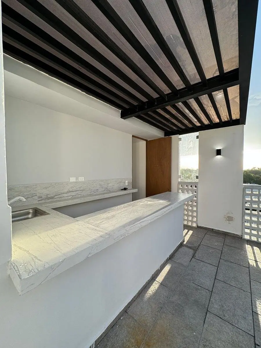 En Venta Casa Tipo Townhouse en Zona Norte Mérida I Privada Celesta Cholul — foto 3