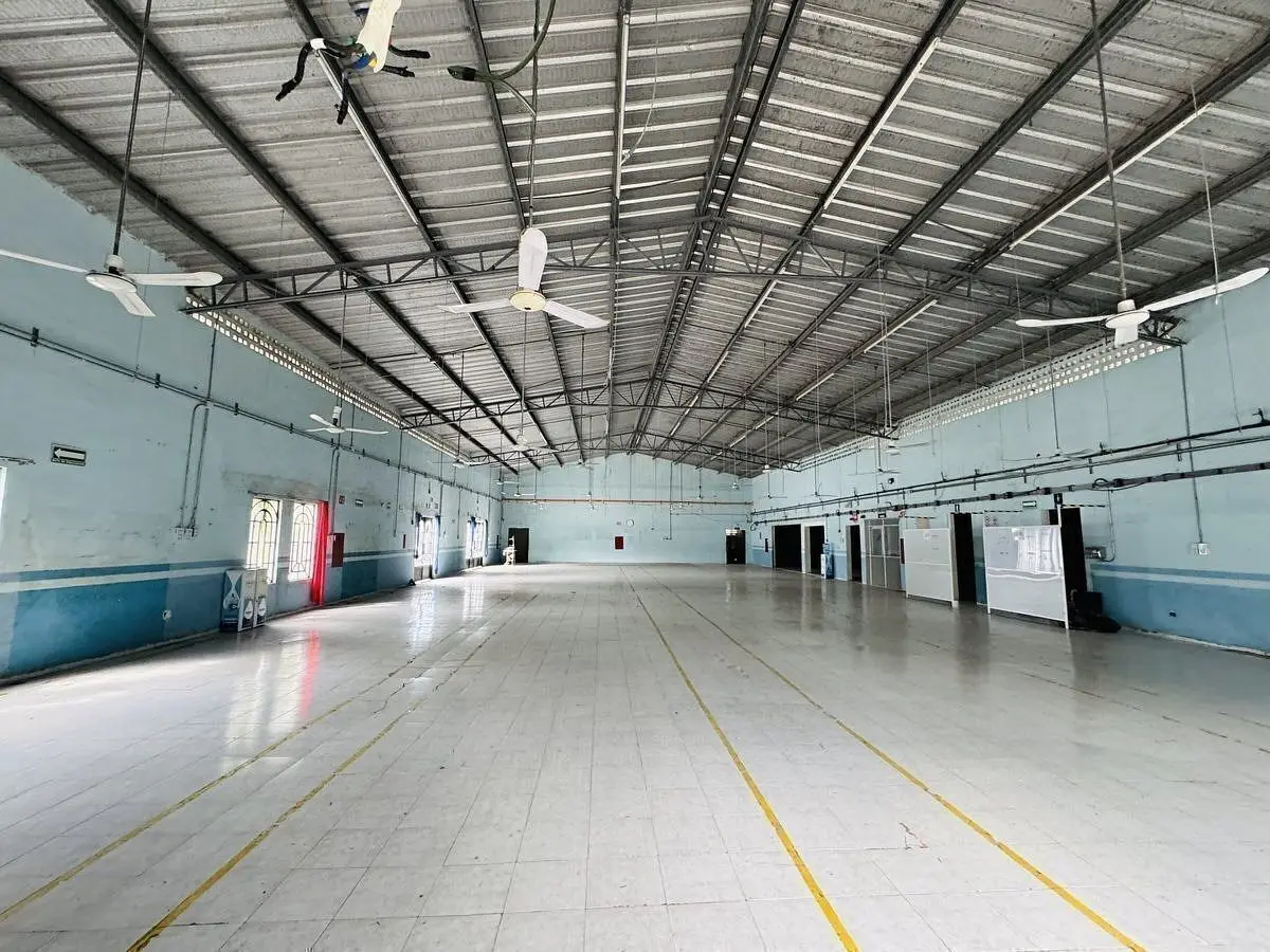 En Renta Nave Industrial en Hunucma Mérida Zona Industrial | con Paneles Solares — foto 5