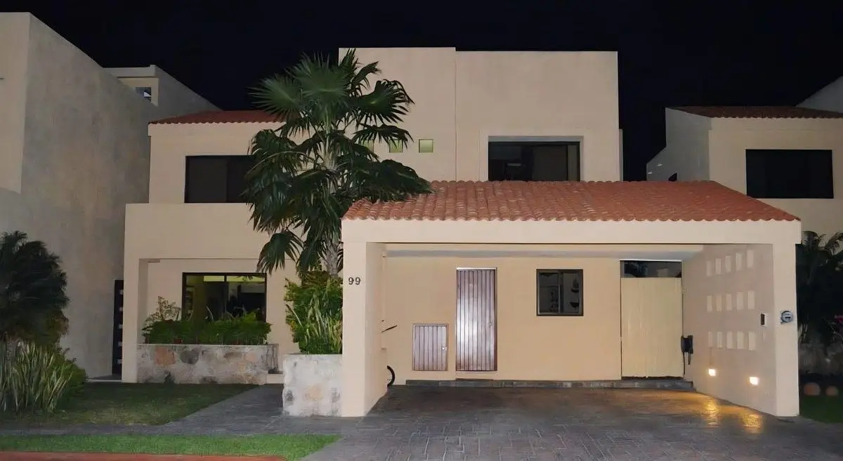 En Venta Casa en García Lavin Mérida Privada Xaman Kab — foto 3