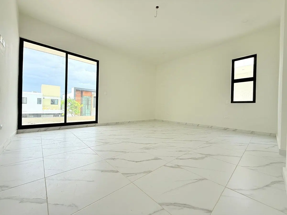 Casa en Venta en Privada Residencial en Paneles Solares — foto 4