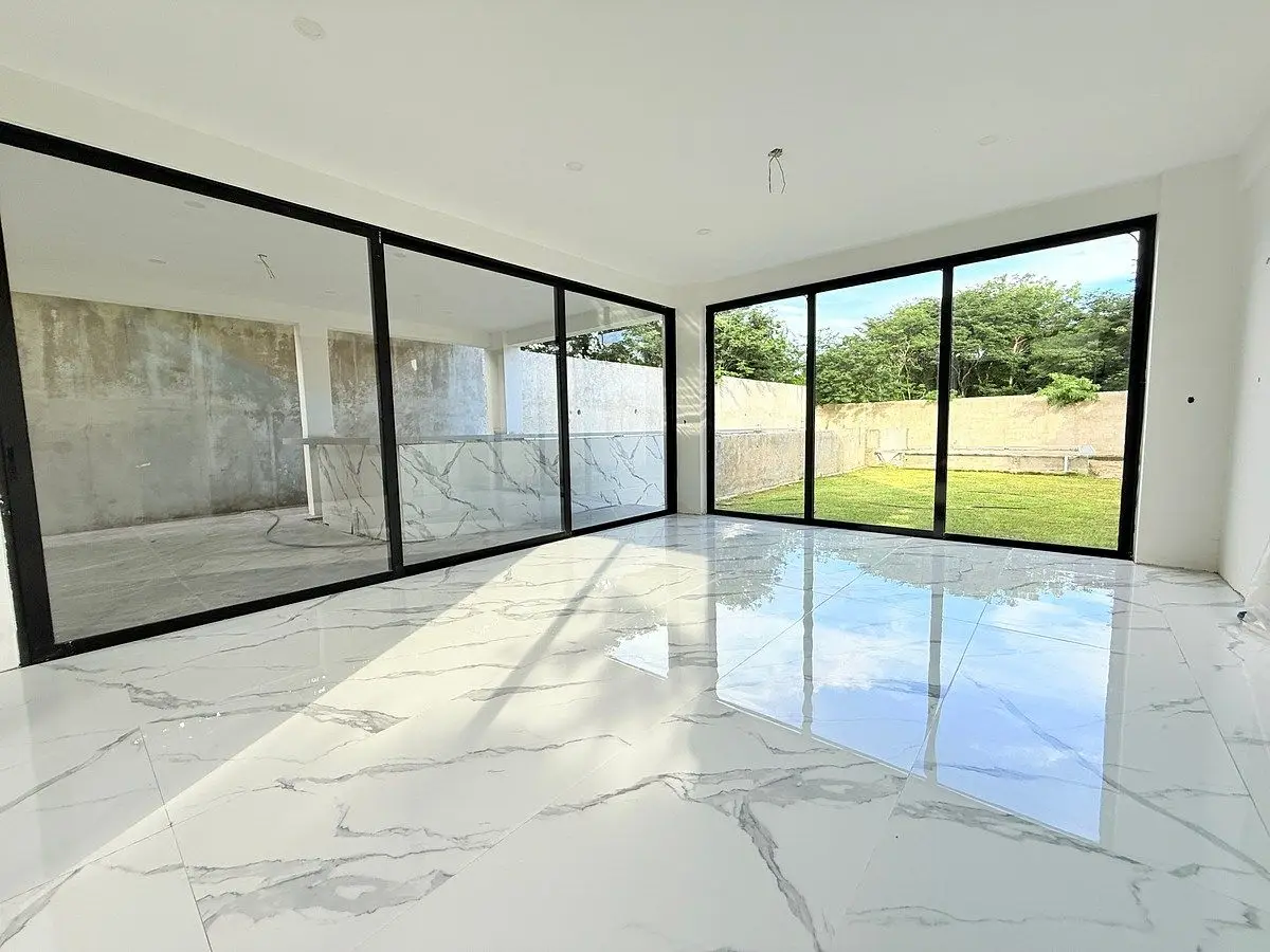 En Venta Casa de 5 Recámaras en Privada Blanca Residencial en Mérida — foto 5