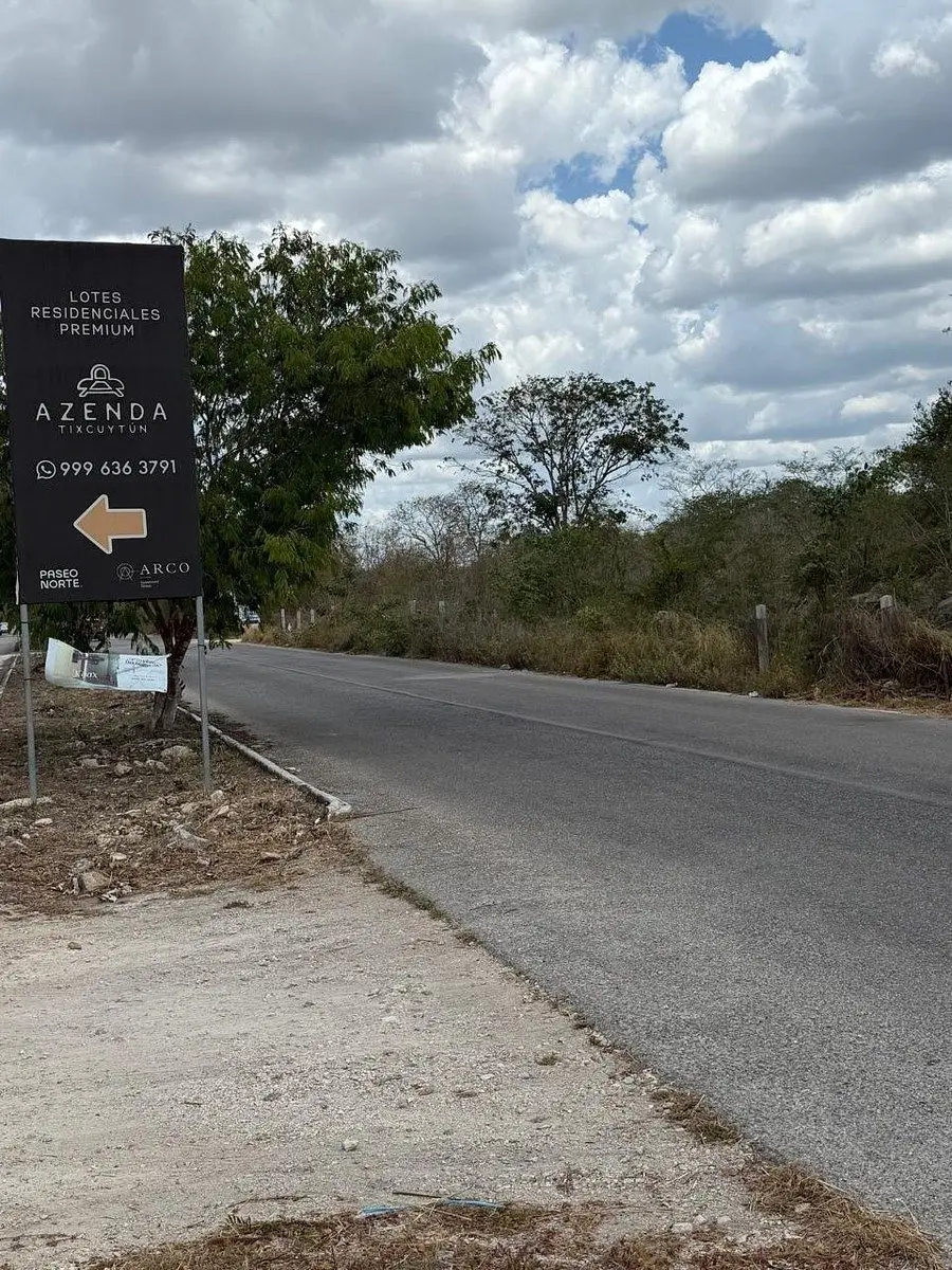 En Venta Terreno en Esquina Sobre Avenida Paseo Norte Detrás de la Isla Mérida — foto 2