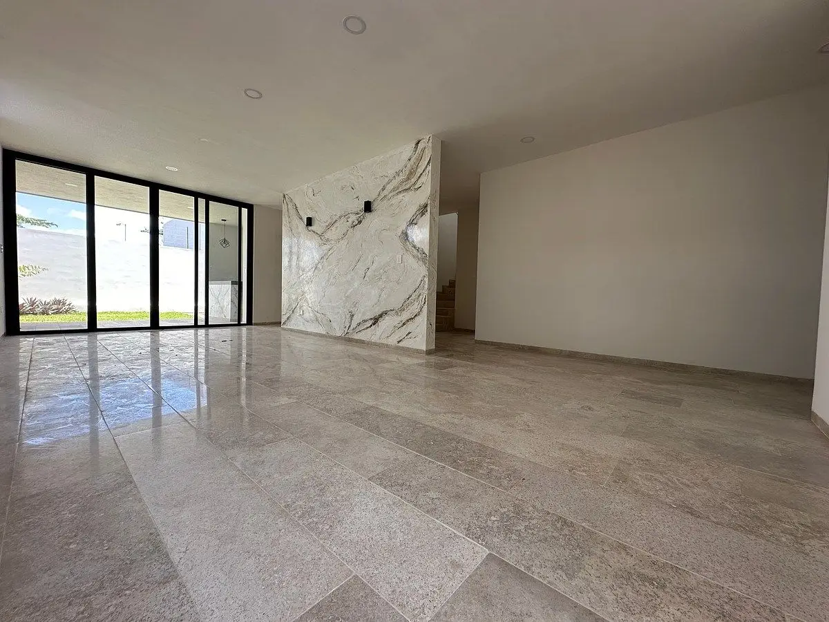 En Venta Casa de 4 Recámaras en Privada al Norte de Mérida | Tixcuytún — foto 4