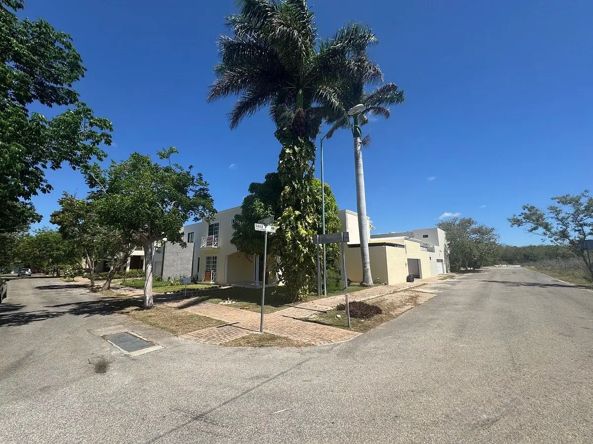 Amplia Casa Cerca de Plaza la Isla en Mérida Norte — foto 4