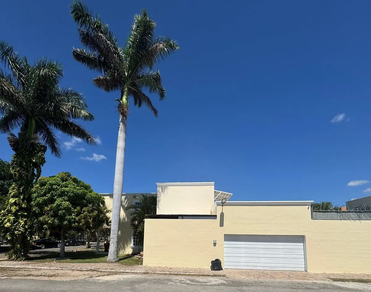 Amplia Casa Cerca de Plaza la Isla en Mérida Norte — foto 5