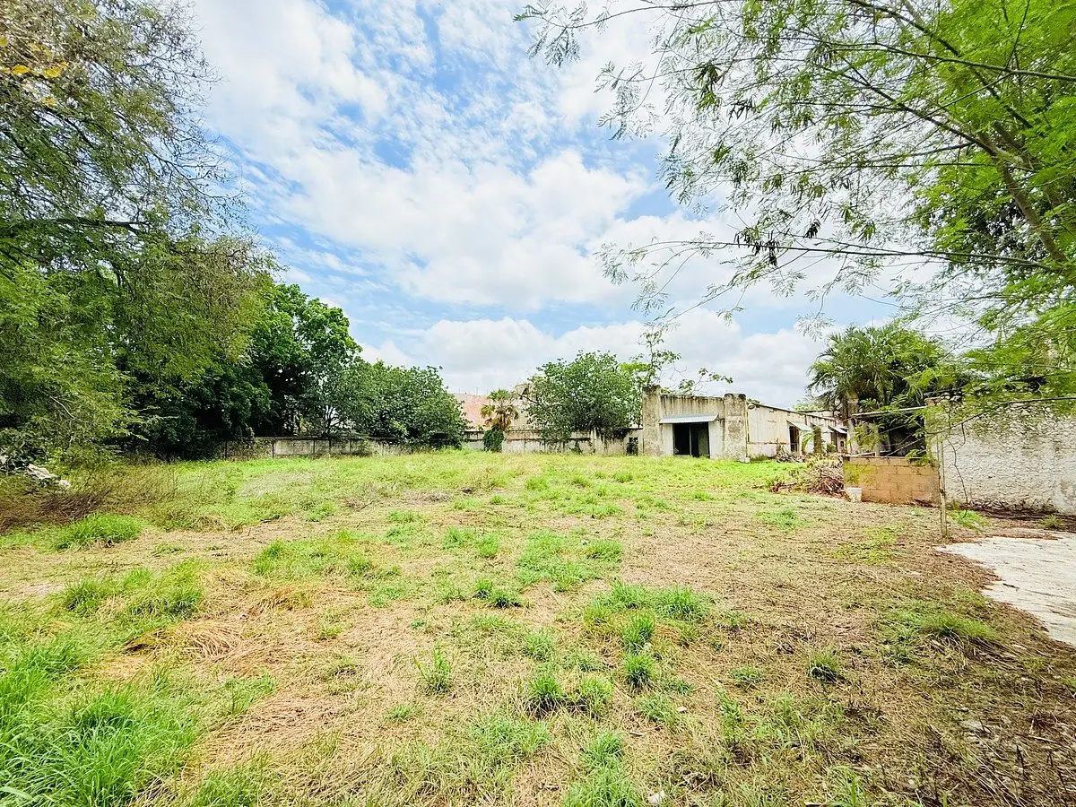 En Venta Bodega con Amplio Terreno en el Centro de Mérida — foto 2