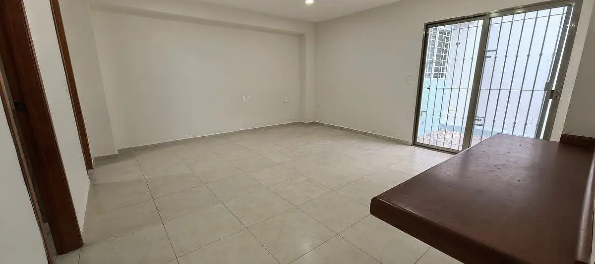 Casa en Venta en la Col. Juan Pablo Ii Primera Etapa — foto 3