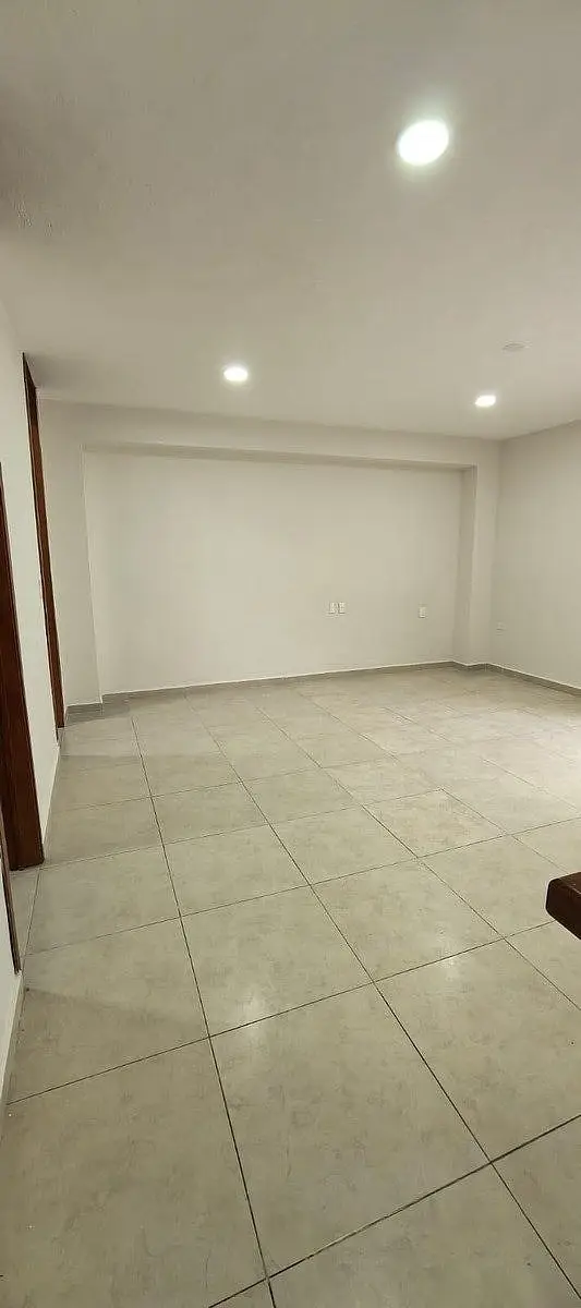 Casa en Venta en la Col. Juan Pablo Ii Primera Etapa — foto 4