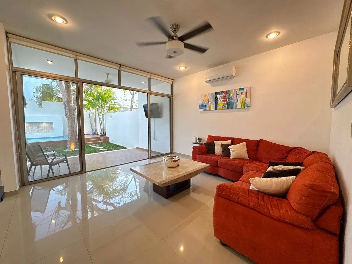 Casa en Venta en Privada Parque Central, Norte de Mérida — foto 3