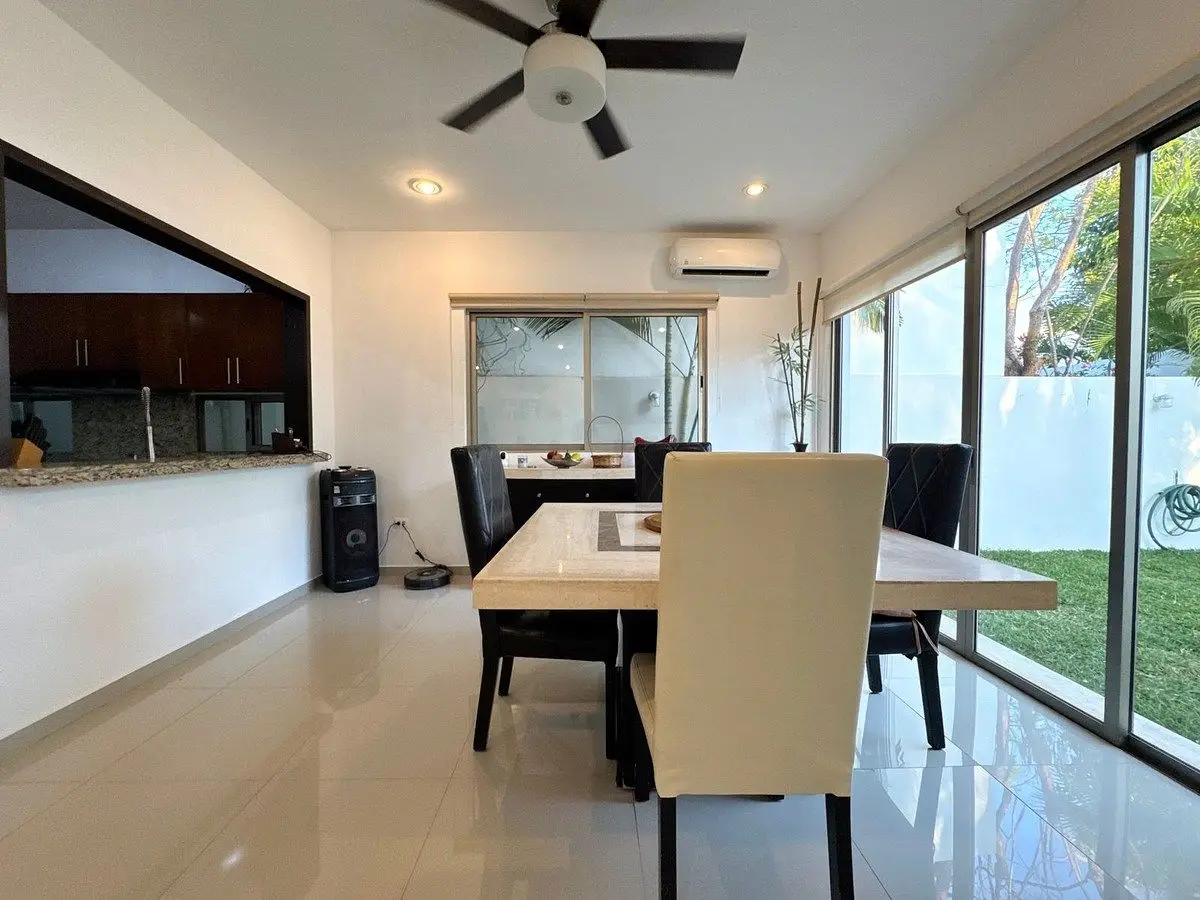 Casa en Venta en Privada Parque Central, Norte de Mérida — foto 4