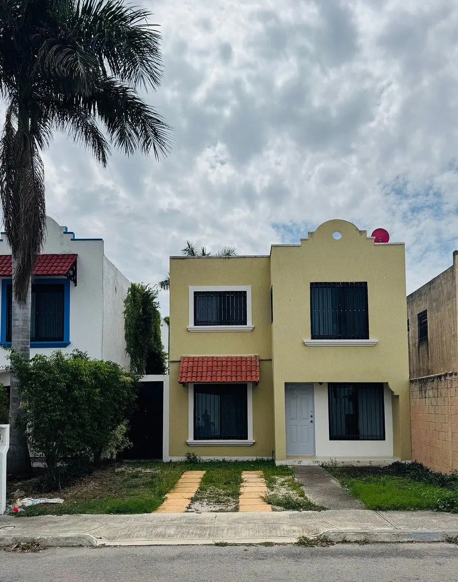 En Renta Casa en Gran Santa Fe Mérida, Sin Muebles, Cerca de la Avenida — foto 3