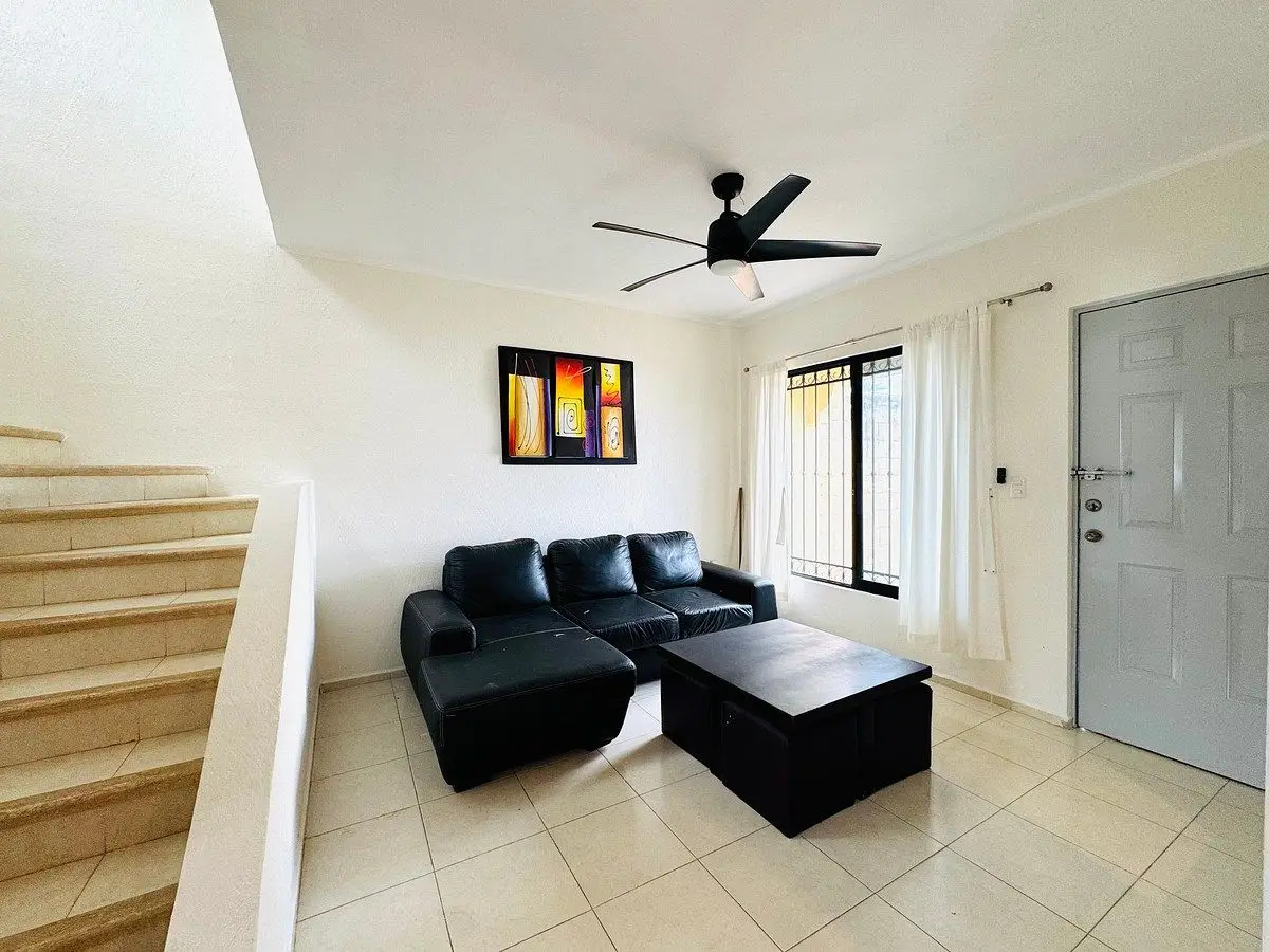 En Renta Casa en Gran Santa Fe Mérida, Sin Muebles, Cerca de la Avenida — foto 4