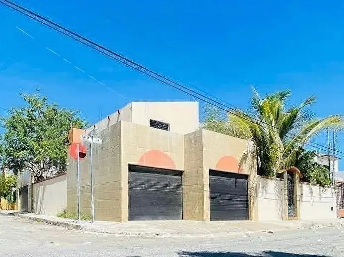 Casa en Venta en Esquina| en Merida, a Dos Calles de Paseo Montejo — foto 3