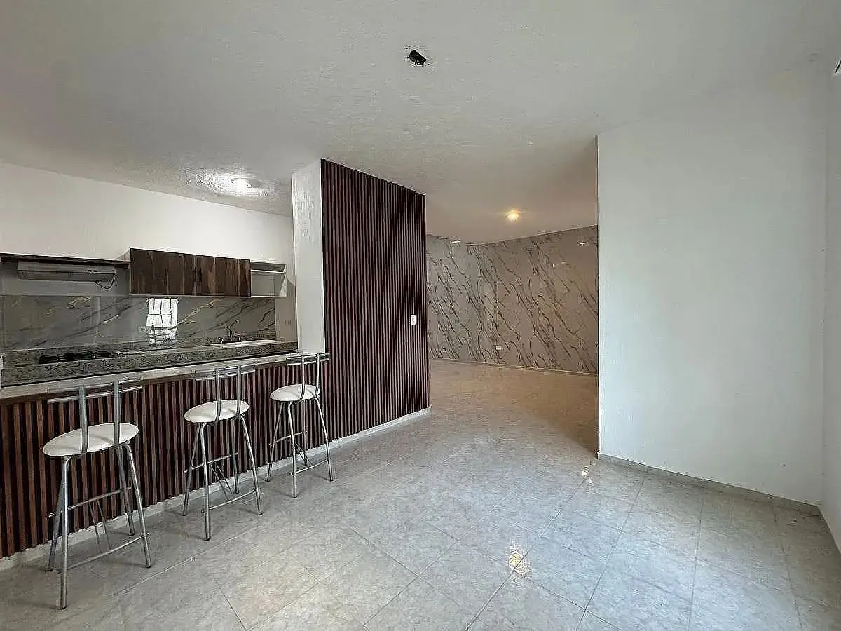 En Renta Linda Casa Amueblada y de una Planta en las Americas Ii 2