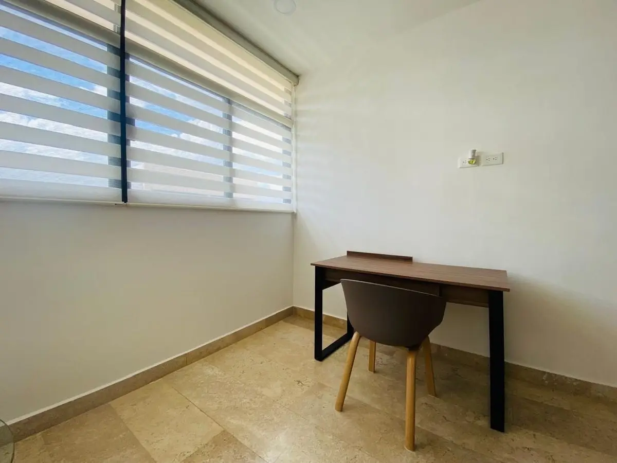 En Renta Amplio Departamento de 2 Hab Sin Muebles, en Mérida Temozon — foto 4