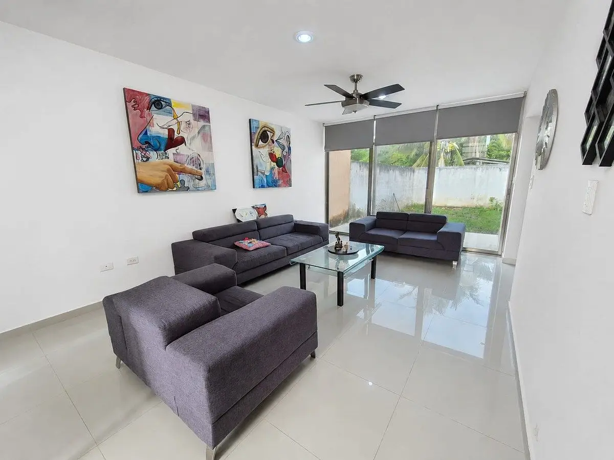 En Venta Casa en Mérida Dentro de la Ciudad Colonia Leandro Valle — foto 2